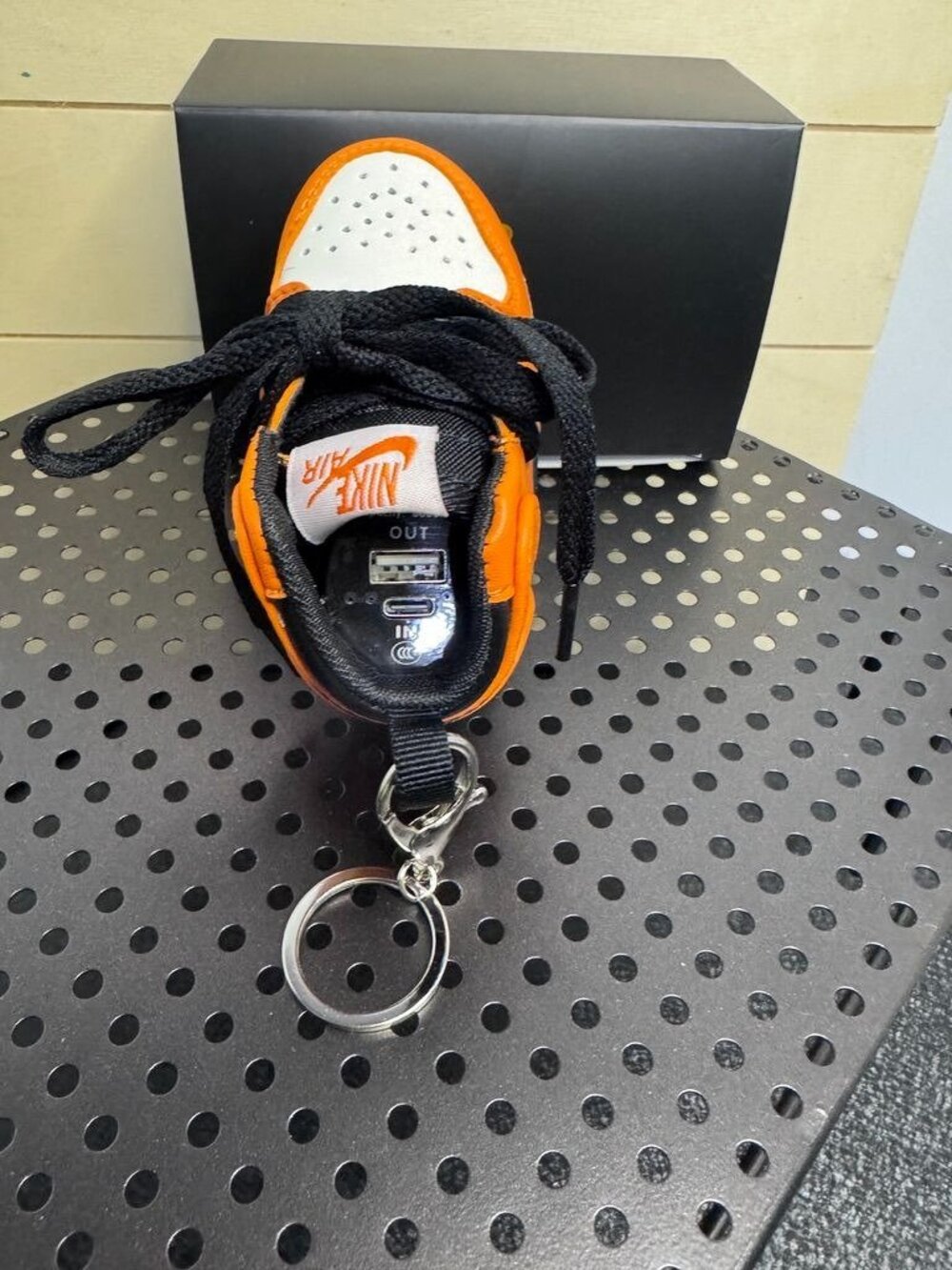 Mini Sneaker Keychain With 8000mAh Power Bank USB Port & Charging Cable - Air Jo - Picture 3 of 4